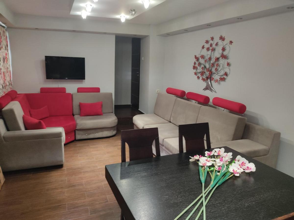 Elsa'S House Apartment Arta Luaran gambar